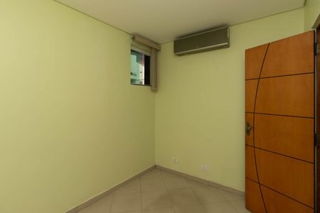 Casa à venda com 330m², 3 quartos e 5 vagasQuarto 2