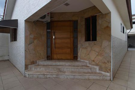 Casa à venda com 330m², 3 quartos e 5 vagasEntrada