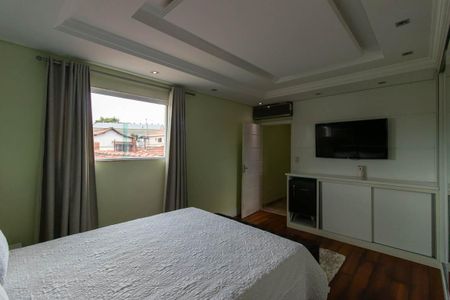 Casa à venda com 330m², 3 quartos e 5 vagasQuarto Suíte