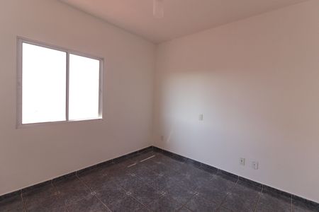 Casa à venda com 348m², 4 quartos e 2 vagas Casa à venda com 348m², 4 quartos e 2 vagasQuarto 2