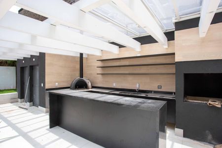 Apartamento à venda com 213m², 3 quartos e 2 vagasChurrasqueira