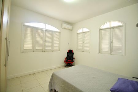 Casa para alugar com 800m², 6 quartos e 6 vagasQuarto 2