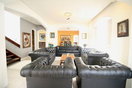 Casa para alugar com 800m², 6 quartos e 6 vagasSala de Jantar