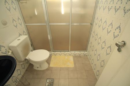 Casa para alugar com 800m², 6 quartos e 6 vagasBanheiro Social