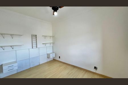 Apartamento à venda com 49m², 1 quarto e 1 vagaQuarto