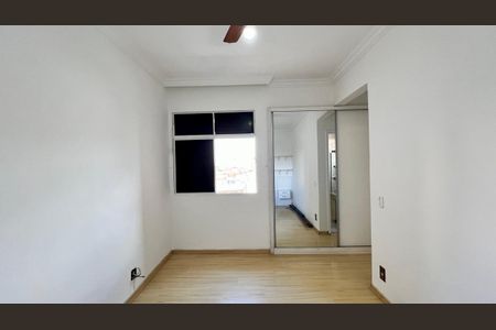 Apartamento à venda com 49m², 1 quarto e 1 vagaQuarto