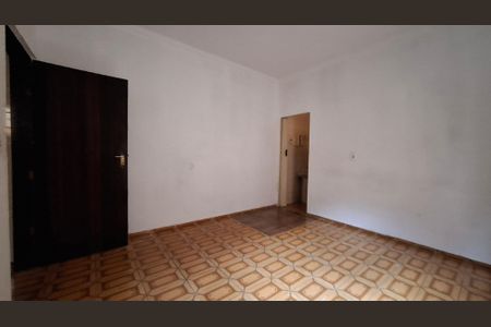 Casa à venda com 116m², 2 quartos e 4 vagasSuíte