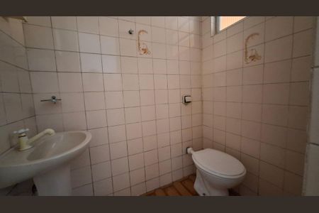 Casa à venda com 116m², 2 quartos e 4 vagasBanheiro da Suíte