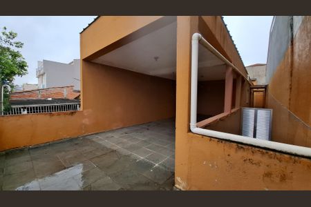 Casa à venda com 116m², 2 quartos e 4 vagasVaranda