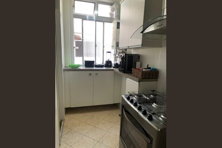 Apartamento à venda com 140m², 3 quartos e 2 vagasCozinha