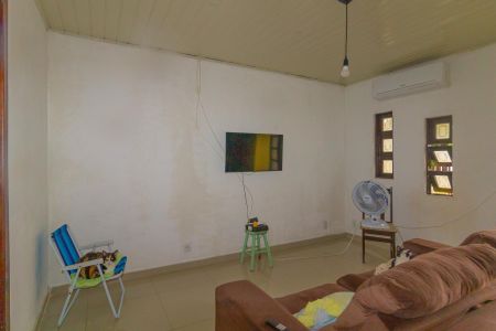 Casa à venda com 100m², 2 quartos e 1 vaga Casa à venda com 100m², 2 quartos e 1 vagaSala