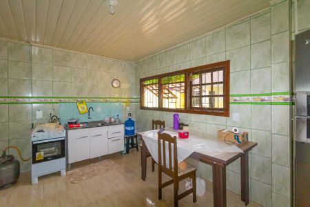 Casa à venda com 100m², 2 quartos e 1 vaga Casa à venda com 100m², 2 quartos e 1 vagaCozinha