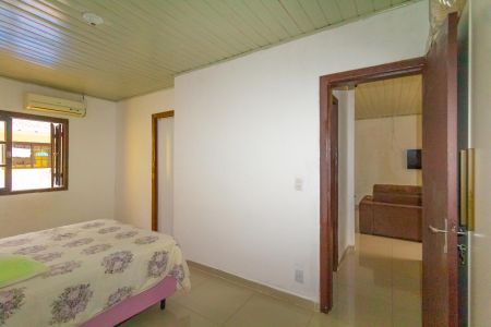 Casa à venda com 100m², 2 quartos e 1 vaga Casa à venda com 100m², 2 quartos e 1 vagaQuarto 1/Suíte