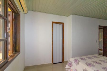 Casa à venda com 100m², 2 quartos e 1 vaga Casa à venda com 100m², 2 quartos e 1 vagaQuarto 1/Suíte