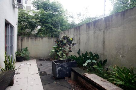 Apartamento à venda com 65m², 3 quartos e sem vagaPátio