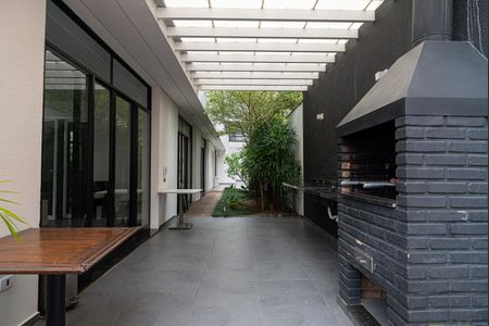 Apartamento para alugar com 38m², 1 quarto e 1 vaga Apartamento para alugar com 38m², 1 quarto e 1 vagaÁrea comum - Churrasqueira