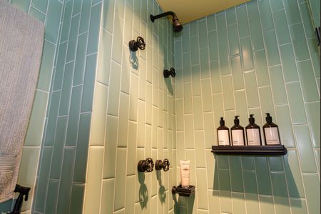 Apartamento para alugar com 38m², 1 quarto e 1 vaga Apartamento para alugar com 38m², 1 quarto e 1 vagaBanheiro da Suíte