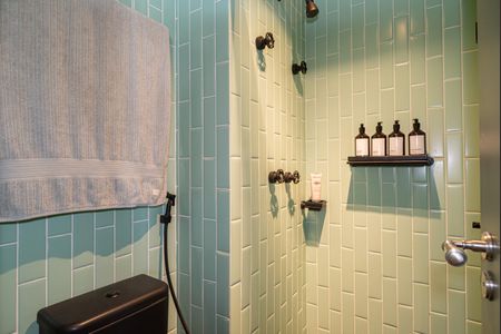 Apartamento para alugar com 38m², 1 quarto e 1 vaga Apartamento para alugar com 38m², 1 quarto e 1 vagaBanheiro da Suíte