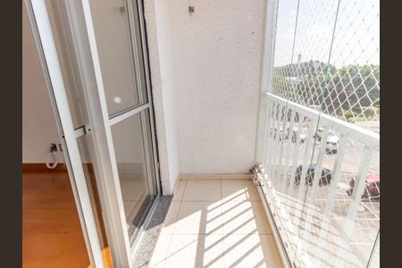 Apartamento à venda com 55m², 2 quartos e 1 vaga Apartamento à venda com 55m², 2 quartos e 1 vagaVaranda