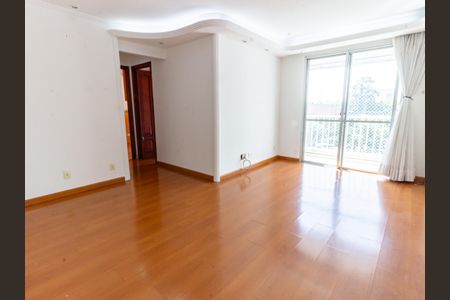 Apartamento à venda com 55m², 2 quartos e 1 vaga Apartamento à venda com 55m², 2 quartos e 1 vagaSala