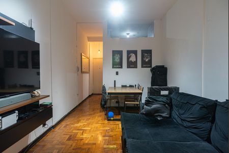 Apartamento à venda com 42m², 1 quarto e sem vagaSala