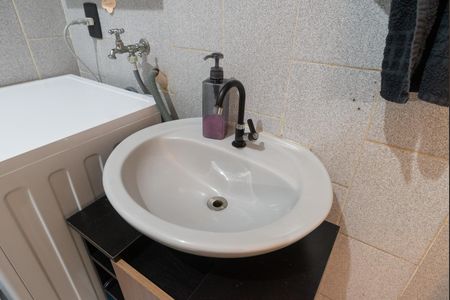 Apartamento à venda com 42m², 1 quarto e sem vagaBanheiro