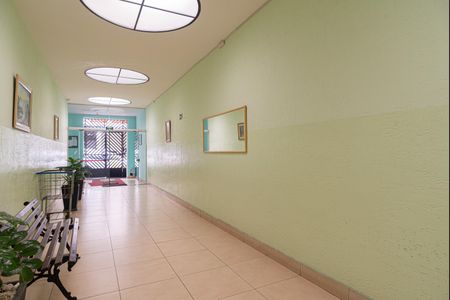 Apartamento à venda com 42m², 1 quarto e sem vagaÁrea comum - Hall Social