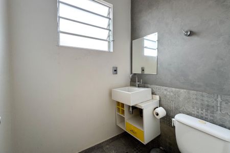 Apartamento para alugar com 107m², 2 quartos e 2 vagasLavabo 