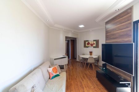 Apartamento à venda com 65m², 2 quartos e 1 vagaSalas