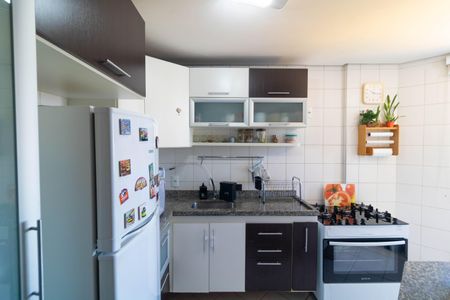 Apartamento à venda com 65m², 2 quartos e 1 vagaCozinha