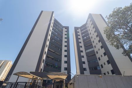 Apartamento à venda com 65m², 2 quartos e 1 vagaFachada