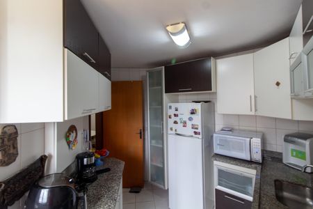 Apartamento à venda com 65m², 2 quartos e 1 vagaCozinha