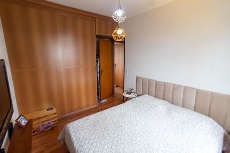 Apartamento à venda com 65m², 2 quartos e 1 vagaQuarto 2