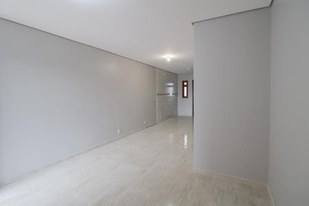 Casa à venda com 55m², 2 quartos e 3 vagasSala