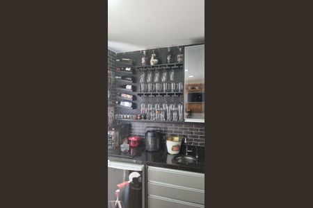 Apartamento à venda com 90m², 3 quartos e 2 vagas Apartamento à venda com 90m², 3 quartos e 2 vagasSala