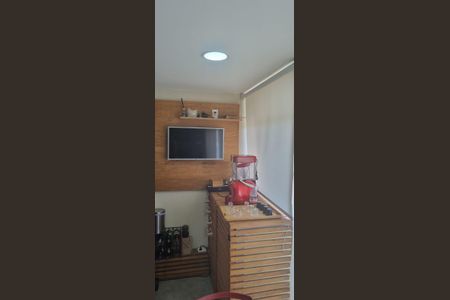 Apartamento à venda com 90m², 3 quartos e 2 vagas Apartamento à venda com 90m², 3 quartos e 2 vagasVaranda