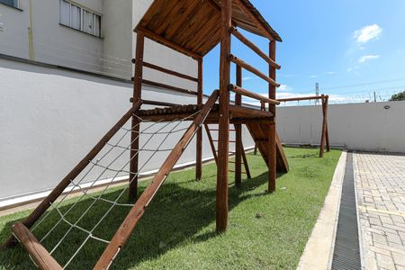 Apartamento para alugar com 51m², 2 quartos e 1 vaga Apartamento para alugar com 51m², 2 quartos e 1 vagaÁrea Comum - Playground