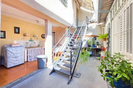 Casa para alugar com 100m², 4 quartos e 2 vagasQuintal