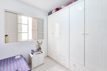 Casa para alugar com 100m², 4 quartos e 2 vagasQuarto 3