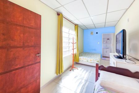 Casa para alugar com 100m², 4 quartos e 2 vagasSuíte