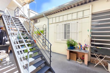 Casa para alugar com 100m², 4 quartos e 2 vagasQuintal