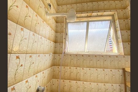 Apartamento para alugar com 75m², 2 quartos e sem vagaBanheiro Social