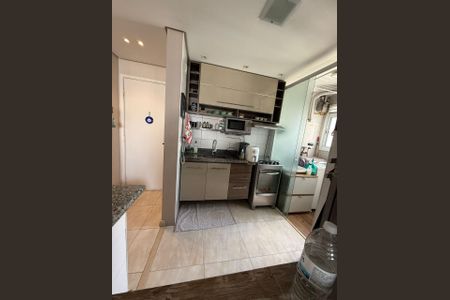 Apartamento à venda com 60m², 2 quartos e 1 vagaFoto 02