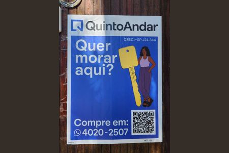 Casa à venda com 286m², 3 quartos e 6 vagas Casa à venda com 286m², 3 quartos e 6 vagasPlaca