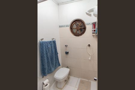 Casa à venda com 286m², 3 quartos e 6 vagas Casa à venda com 286m², 3 quartos e 6 vagasBanheiro da Suíte