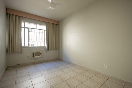 Apartamento para alugar com 119m², 3 quartos e 1 vagaQuarto 2