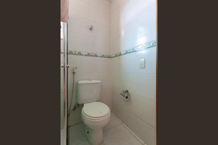 Casa à venda com 138m², 3 quartos e 2 vagasBanheiro da Suíte