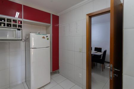 Casa à venda com 138m², 3 quartos e 2 vagasCozinha