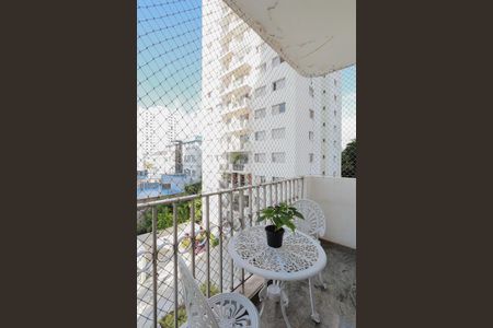 Apartamento à venda com 96m², 3 quartos e 2 vagasVaranda