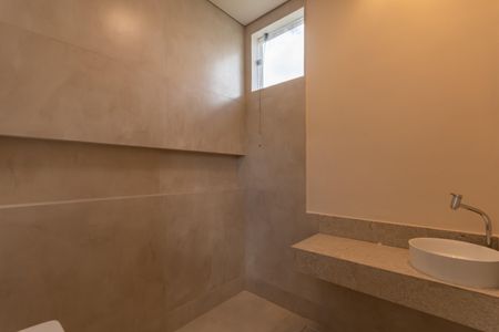 Casa à venda com 108m², 3 quartos e 3 vagas Casa à venda com 108m², 3 quartos e 3 vagasBanheiro Suíte